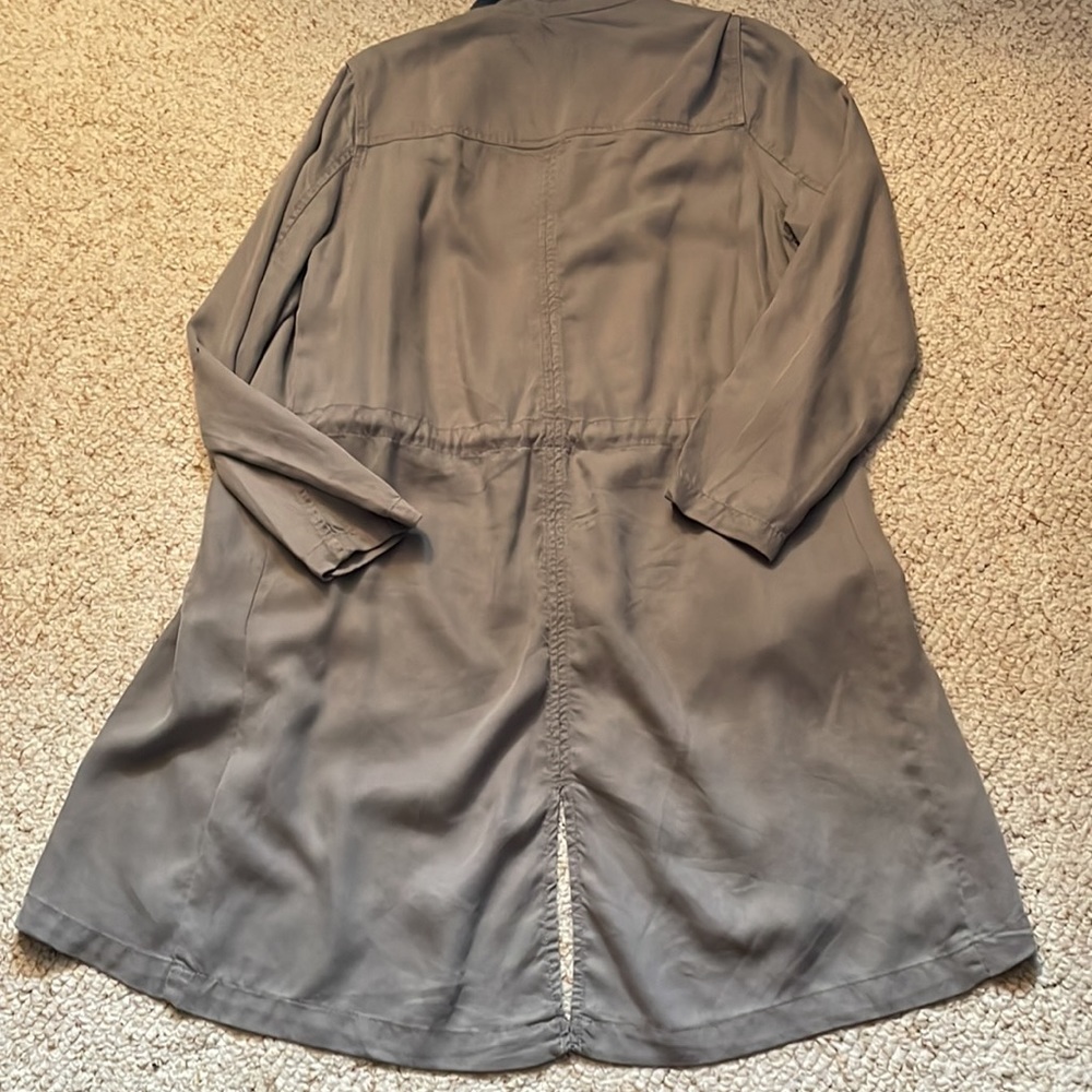 Spring Coat - image 5